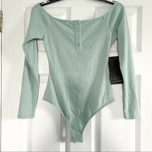 Le Lis Ribbed Long Sleeve Bodysuit Sea Foam Green